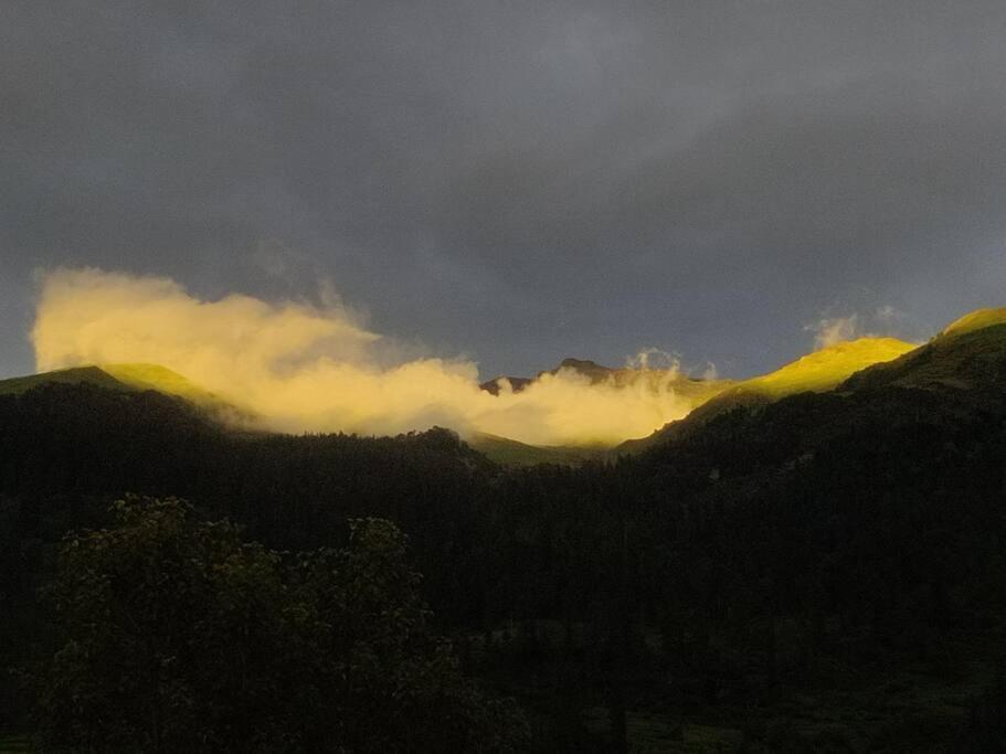Gharsa - Your Mountain Home Manāli Exterior foto